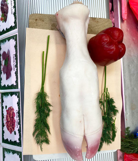 Dutch Veal Feet apx 1-1.6kg