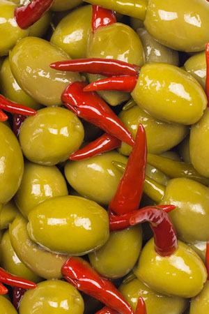 Green Olives With Chilli 320G