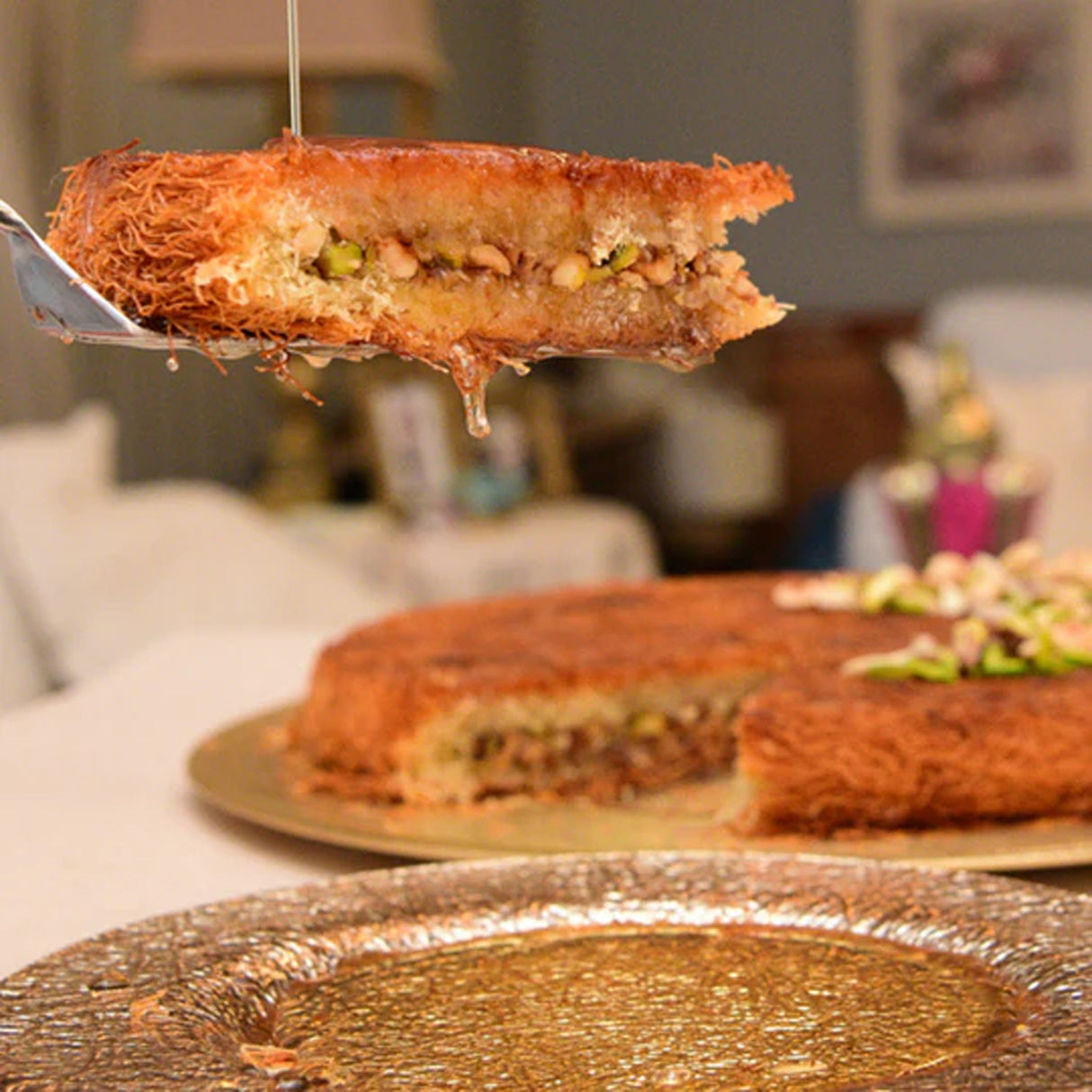 Alaz Konafa with Nuts 10"