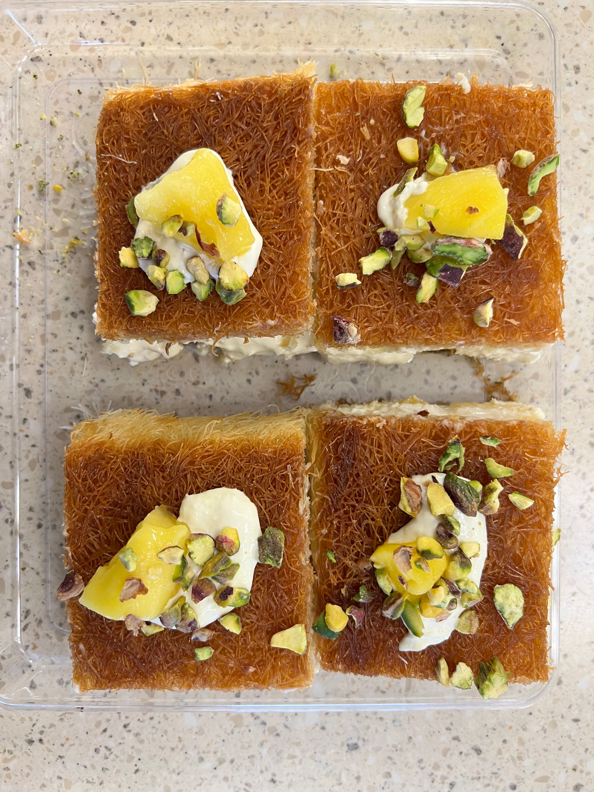 Patchi Kunafa with Cream and Mango 500g